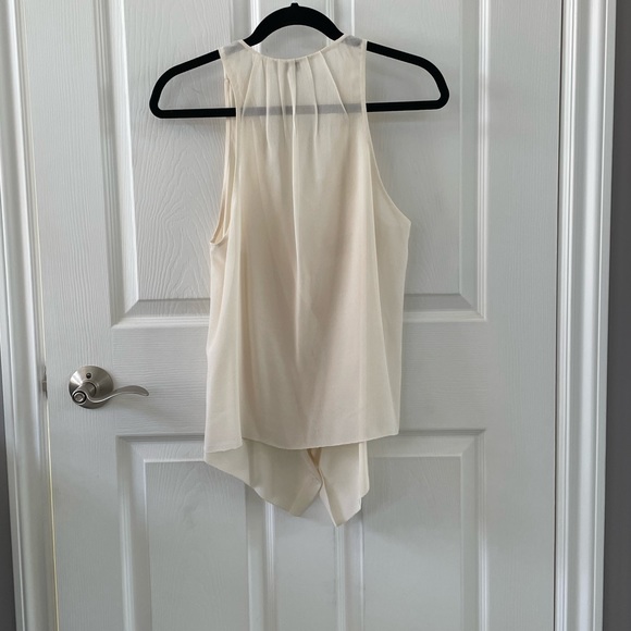 ARITZIA WILFRED SILK SLEEVELESS SHIRT. X-SMALL - Picture 2 of 5